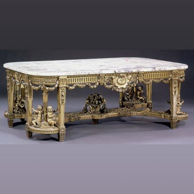 S02 hand carved bed